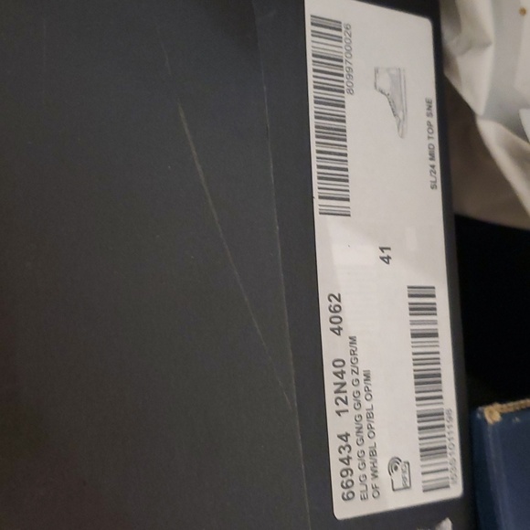 Sz 41(8) NIB $795 Saint Laurent high tops - Picture 4 of 6